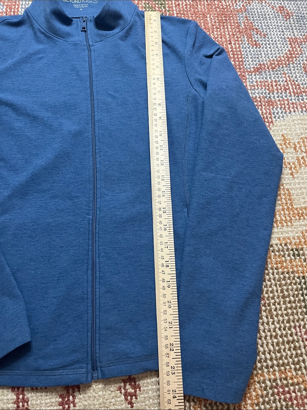 Beyond Yoga Blue Spacedye On The Go Mock Neck Jacket Size M - Picture 2 of 8